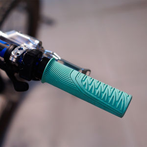 ZTTO MTB Bold 33mm Lock-On Bicycle Grips Shock-Proof Rubber Handlebar Grips for Mountain Bike AG99