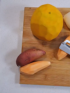 Stainless Steel Fruit Peeler Cane Paring Knife Fruit Paring Knife with Bottle Opener Kitchen Gadgets