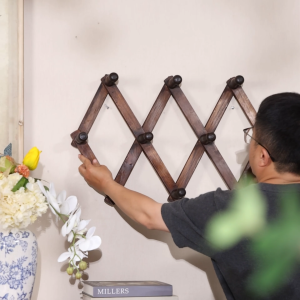 ตะขอแขวนเสื้อไม้สักแท้ ทำงานมือ ปรับระยะได้ สำหรับติดผนังบ้าน