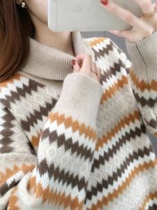 Fashionable Thickened Double Collar Knitted Base Shirt Womens Color Block Retro High Collar Warm Knitted Sweater Autumn Winter