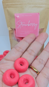 Strawberry Soy Wax Melts 50g – Long-Lasting Scented Wax for Burners | 100% Natural Soy | Handmade in Cavite | Home Fragrance