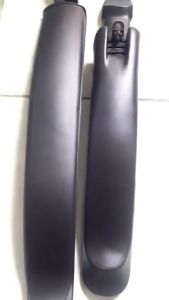 Spakbor Sepeda MTB Hybrid Touring Polygon Hitam