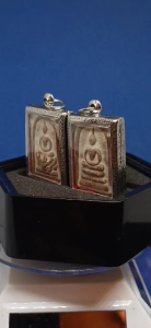 非常精美/稀有的圣物玉佛寺月光玉石粉老崇迪佛牌绝对值得收藏或佩戴的圣物已包好全新花边不锈钢佛牌壳 Vintage Religious Phra Somdej Luminous(moon light) of Wat Phra Keaw