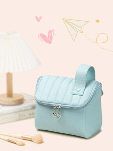 Large Capacity Vertical Womens Makeup Bag 2025 New Portable Outgoing Partitioned Cosmetic Storage Bag House-Shaped PU Leather