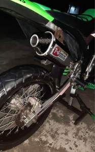 Oval T4 Muffler New Design Oval AluminumOval Black Aluminum  Oval Carbon Fober