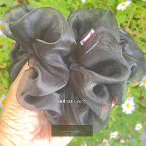 ยางรัดผมขนาดใหญ่ XL ดีไซน์สองชั้น สีดำผ้าแก้วเล่นแสงสวย นุ่มนวลและฟูฟ่อง ทนทานไม่กินผม