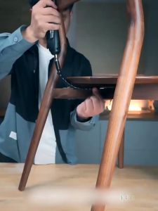 Mesin Obeng Listrik Bor Cordless Tools Screwdriver Set Koper 47 Pcs – Solusi Cepat dan Efisien untuk Semua Pekerjaan Anda!