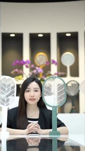 Folding Electric Mosquito RacketRaket Nyamuk Elektrik 3 in 1 Mosquito Killer for Home USB Rechargeable 电蚊拍