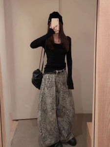 American Retro Leopard Print Wide Leg Low Waist Knife Edge Denim Pants Womens Autumn 2025 New Loose Fit Floor Length Scythe Jeans