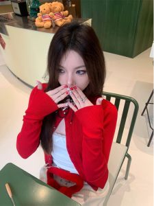 Slimming Red Knitted Sweater Short Style Womens Fashion Spring Autumn Versatile Minceur Cardigan Commute Style Long Sleeve
