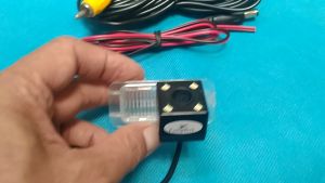 กล้องมองหลัง ตรงรุ่น ford everest escape fiesta focus  ของอยู่ไทยส่งไว ถามก่อนซื้อได้ตรงรุ่นแน่นอน