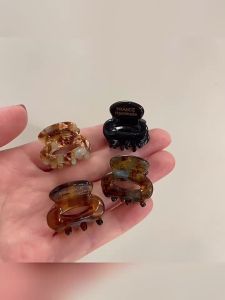 ZIJUN | Kẹp Tóc Công Chúa Vintage Có Chữ Vàng