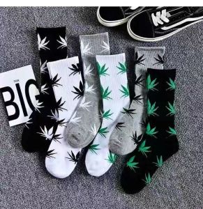 Tất Thể Thao Cao Đến Đầu Gối Hu Maple Leaf Thời Trang Dành Cho Thanh Thiếu Niên Và Cặp Đôi Thể Thao Bóng Rổ Bóng Bàn Đi Bộ Thể Thao Thường Ngày