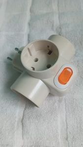 Steker Listrik T Arde Stop Kontak 3 Lubang + Saklar On Off SC 382 Uticon