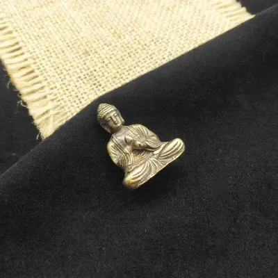 Miniature Sitting Guanyin Buddha Statue