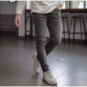Celana jeans pria Bahan streach melar pensil Slimfit cowo panjang cowo skinny