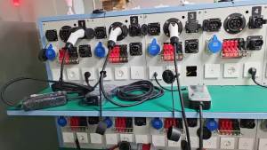 Bộ Sạc EV Di Động WUFEN AU/NZ 3.5W 16A Hộp Sạc Gắn Tường GBT EVSE Bộ Điều Khiển Với Dòng Điện Điều Chỉnh Được Dành Cho Sạc Xe Điện Đạt Chuẩn IP55 Chất Liệu ABS+PC