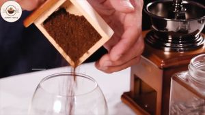 Máy xay tay bằng gỗ xay hạt cafe ca cao hạt tiêu cao cấp có điều chỉnh độ mịn