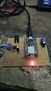 บอร์ดแจ้งเตือนไลน์ input 220VAC 2 สถานะ ตั้งข้อความเองได้