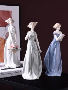 European Style Ceramic Decorative Figurines Living Room TV Cabinet Entrance Wine Cabinet Decorations Creative Handmade Artifacts