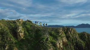 [SET 10 HỘP] - MASAN - Mì lẩu tự sôi Omachi 4 vị: Bắp bò riêu cua Hải sản chua cay Xốt bò hầm Cá hồi tomyum (117-307g/hộp)