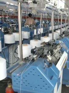 ถุงมือไนลอนสวมทนทำงานผ้าฝ้ายกันลื่นผ้าฝ้ายสีขาวหนาเส้นด้ายฝ้ายแรงงานทำงานบ้านถุงมือป้องกัน