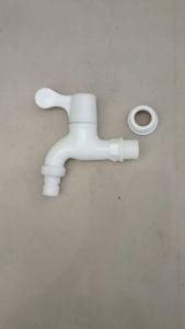 [ VIENA ] Kran Plastik / Kran Tembok Taman Plastik Keran Taman PVC 1/2\\\" Inch Engkol