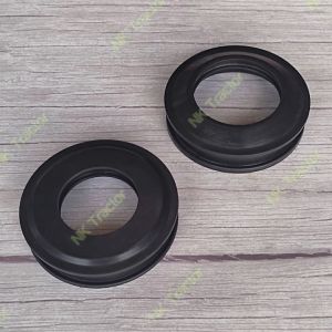 (มีตัวเลือก) แบบบาง ยางกันฝุ่น ยอยโรตารี่ (เฉพาะยาง) T5 คูโบต้า (Kubota) /ยางหุ้มหัวยอย ยางหุ้มกันฝุ่น ยางหุ้มยอย ยางกันฝุ่นหัวยอย ยางกันฝุ่นยอย โรตารี่