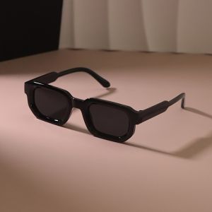 Retro Rounded Rectangular Glasses Compact and Lightweight Black Frame with Orange Decoration Neutral Retro Glasses