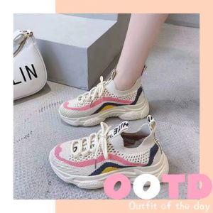 YaKo นำเทรนด์ รองเท้าผ้าใบราคาถูก รองเท้าผ้าใบเสริมส้น เสริมส้นกำลังดี น้ำหนักเบา รองเท้าผ้าใบมาใหม่รุ่นแนะนำ