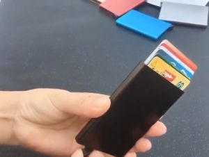 Anti-theft ID AUTOMATIC POP UP Credit Card Holder Minimalist Porte Carte Thin Aluminium Metal Wallets Pocket Case Bank Women Men Credit Card Box
