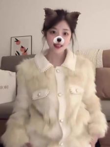 ชุดเสื้อโค้ทขนสัตว์และกระโปรงสั้นฤดูใบไม้ร่วง/ฤดูหนาว 2024 สำหรับผู้หญิง ชุดแฟชั่นสุดหรูหรา แขนยาว ปกขนสัตว์ ปกติ