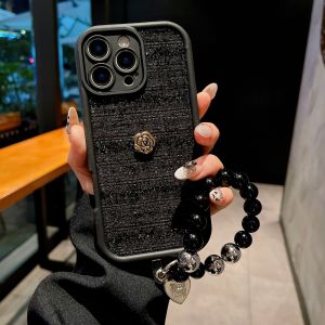【ร้อน】3D เกรดสูงถักคาเมลเลีย + เคสโทรศัพท์ TPU พร้อมสร้อยข้อมือสำหรับ iPhone 11 12 13 14 15 16 17ซีรีส์