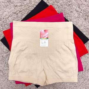 High Waist Seamless Large Size Mom Briefs Comfortable Loose Shorts Anti-Light Underwear Sporty Pure Color Mid-Age Womens Panties