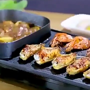 【Pocainoe】 ราคาถูกและใช้งานดี！ กระทะย่างหมูทะ  เตาหมูกระทะ  เตาปิ้งย่าง กะทะไฟฟ้าหมูทะ เตาหมูกระทะไฟ กระทะปิ้งย่าง2in1 เตาย่างหมูกะทะ หม้อหมูทะไฟฟ้า