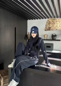 Spring New Casual Sportswear Set Zipper Slim Fit Long Sleeve Top Elastic Waist Wide Leg Pants Two Piece Set Polyester Fiber