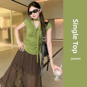 YUEZHONGWEI | Green V-Neck Off-Shoulder Knot Crop Top