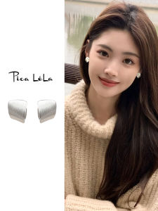 Unique Matte Mosquito Coil Tray Earring Clips Womens Luxury Minimalist Design No Piercing Required Fashionable Elegant Jewelry
