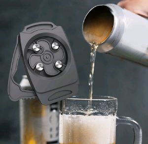 dụng cụ mở nắp lon nắp hộp rất tiện chỉ để vào và xoay nhanh chóng gọn gàng