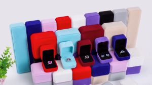 ขายส่ง 20ใบ กล่องเครื่องประดับ ราคาขายส่ง กล่องแหวน สักหลาด กล่องใส่แหวนกำมะหยี่