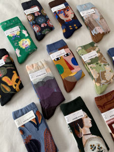 High-End Japanese Style Floral Patterned Women's Mid-Calf Socks: Cotton Blend, Retro Oil Painting Design, and Trendy Chunky Socks