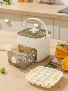 【3 วันจัดส่ง】 เครื่องทำน้ำแข็งรูปแบบใหม่ วัสดุ Food Grade สามารถทำน้ำแข็งได้ครั้งละ 48 ชิ้น กดทำน้ำแข็งก้อน แถมคลิปฟรี