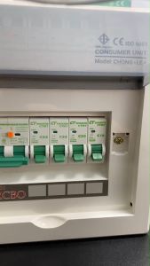 ตู้คอนซูมเมอร์ ตู้ควบคุมไฟ ตู้กันดูด CT 4 ช่อง พร้อมเมน กันดูด RCBO 32A-63A, เบอร์เกอร์ย่อย