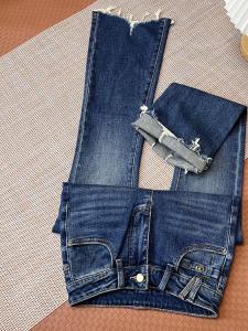 Deep Blue High Waist Bell Bottom Jeans Womens Spring 2025 New Style Frayed Hem Slimming Tall Trendy Cotton Polyester Blend