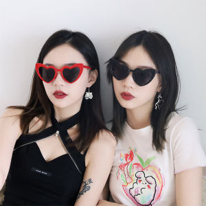 A.one European and American Fashion Heart Shaped Sunglasses Female Big Face Retro Love Sunglasses Summer Travel Pose Sunshade Sunglasses Heart Shaped Glasses