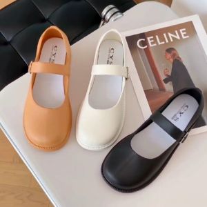 Sepatu Docmart Loafers Wanita Terbaru Fashion Korea Style Kasual Pantofel Simple Termurah COD SPT-76