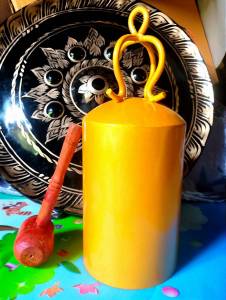 ระฆังเล็ก ขนาด 6 .5นิ้ว สูง 15-16นิ้วเสียงดี เสียงดัง รับประกันคุณภาพ