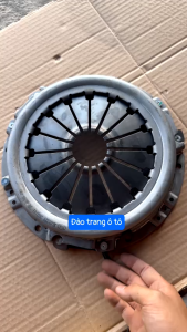 Bàn ép 240 lõm 16 nan cổ 150 CA1046 lắp cho xe thaco và máy cày XL0122Y vàng hệ thống côn xe ô tô