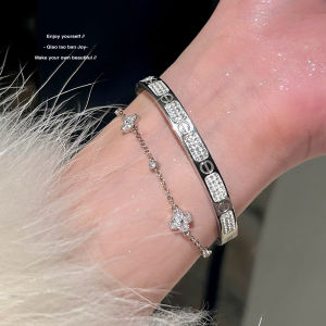 Silver Titanium Steel Bracelet Four Leaf Clover Full Sky Star Simple Fashion Jewelry Womens Fashion Accessories Hand Chain