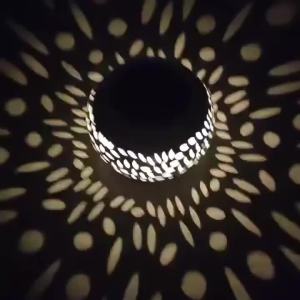 Outdoor Solar Table Lights White/Black Metal Table Lights Waterproof Solar Garden Lantern for Desktop Patio Garden Pathway Decor